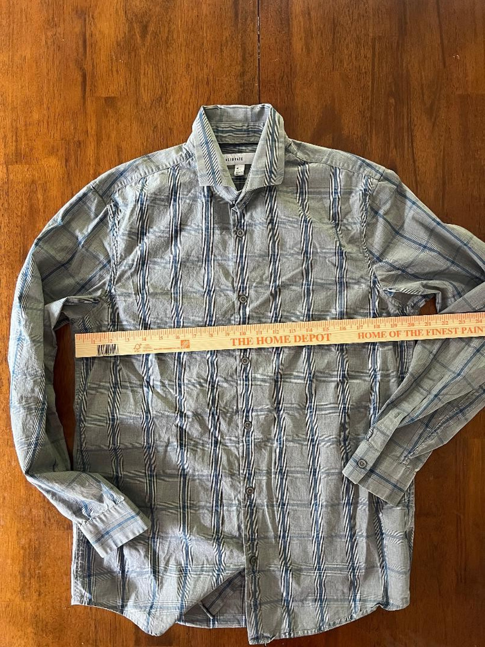 Mens Calibrate Long Sleeve Button Up Shirt, Size M